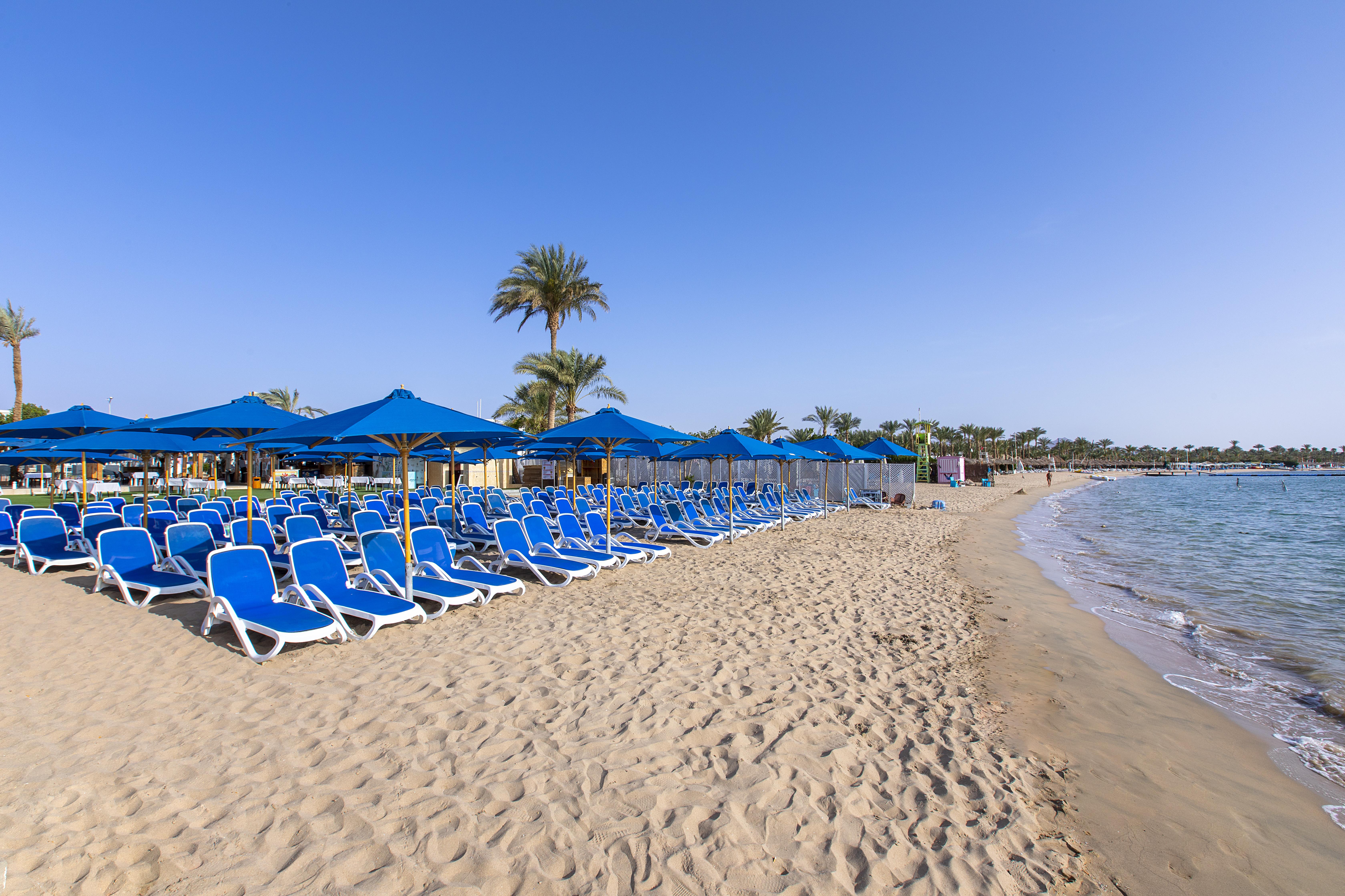 Naama Bay Hotel & Resort Sharm el Sheikh Esterno foto A beach in Hurghada