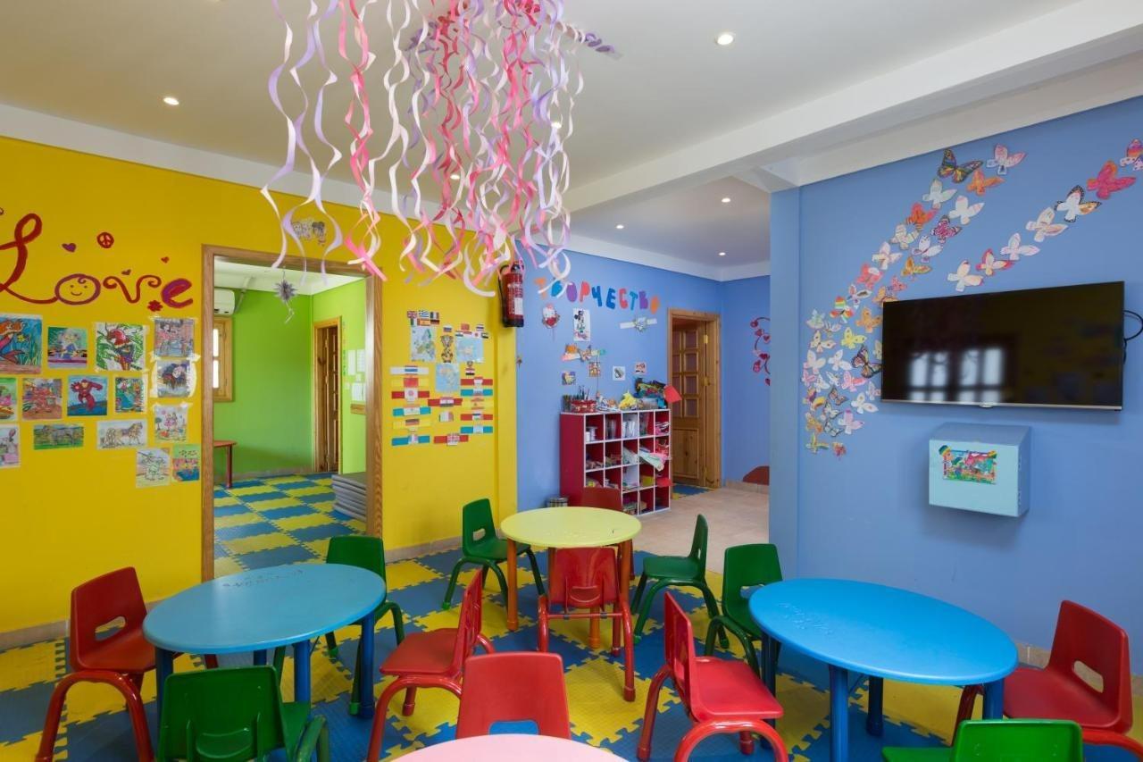 Naama Bay Hotel & Resort Sharm el Sheikh Esterno foto The Children's Club at the Grand Hotel