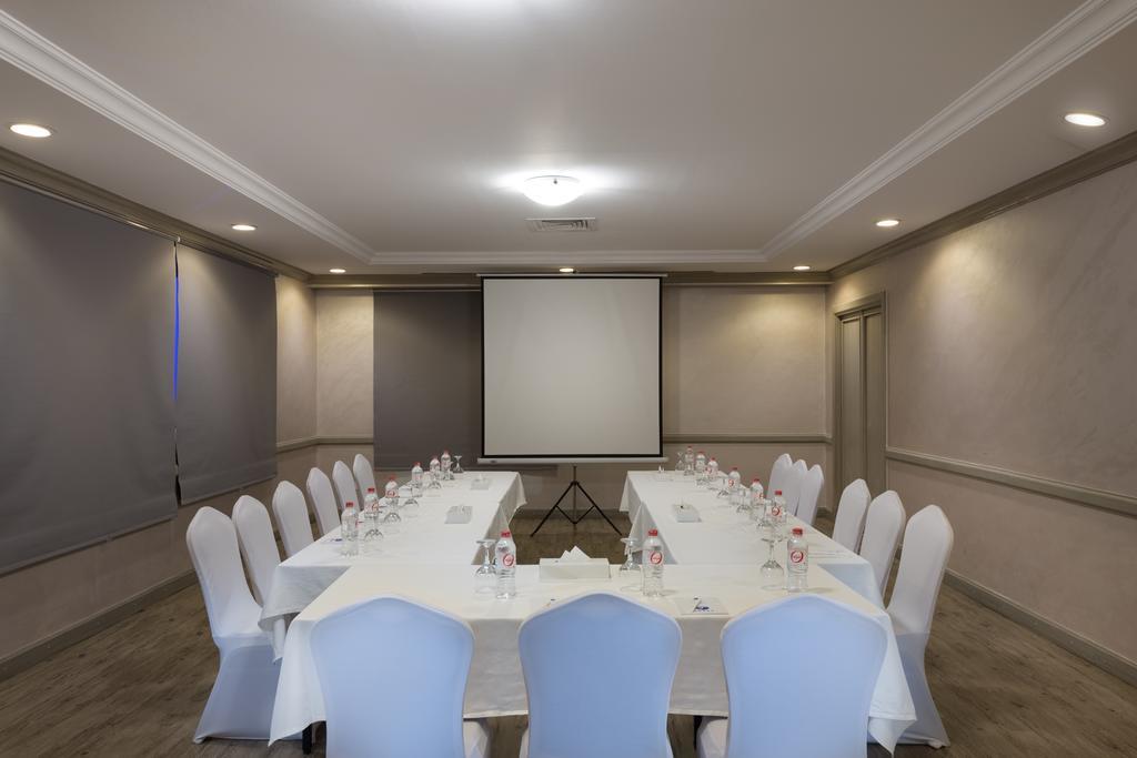 Naama Bay Hotel & Resort Sharm el Sheikh Esterno foto Meeting room